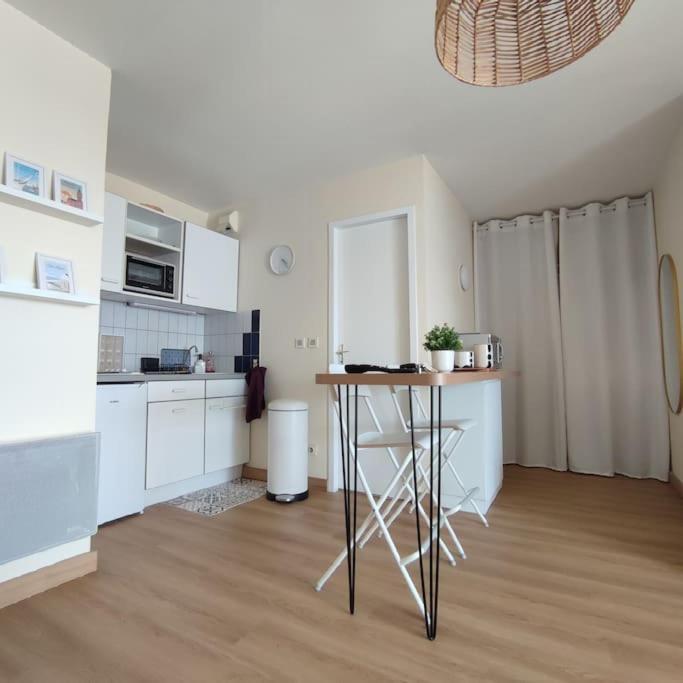 Vue Panoramique Face Mer 브레뒨느 외부 사진